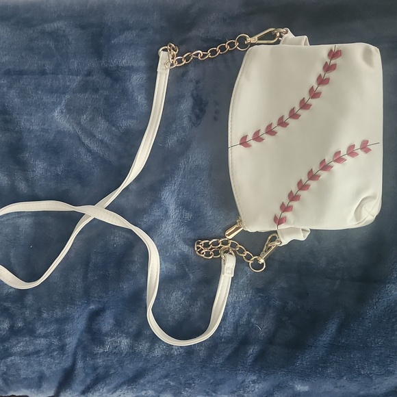 White and Red Baseball Stitch Crossbody Bag - Picture 2 of 6